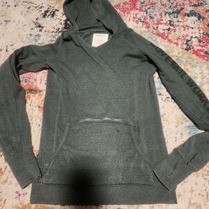 Dovetail hoodie